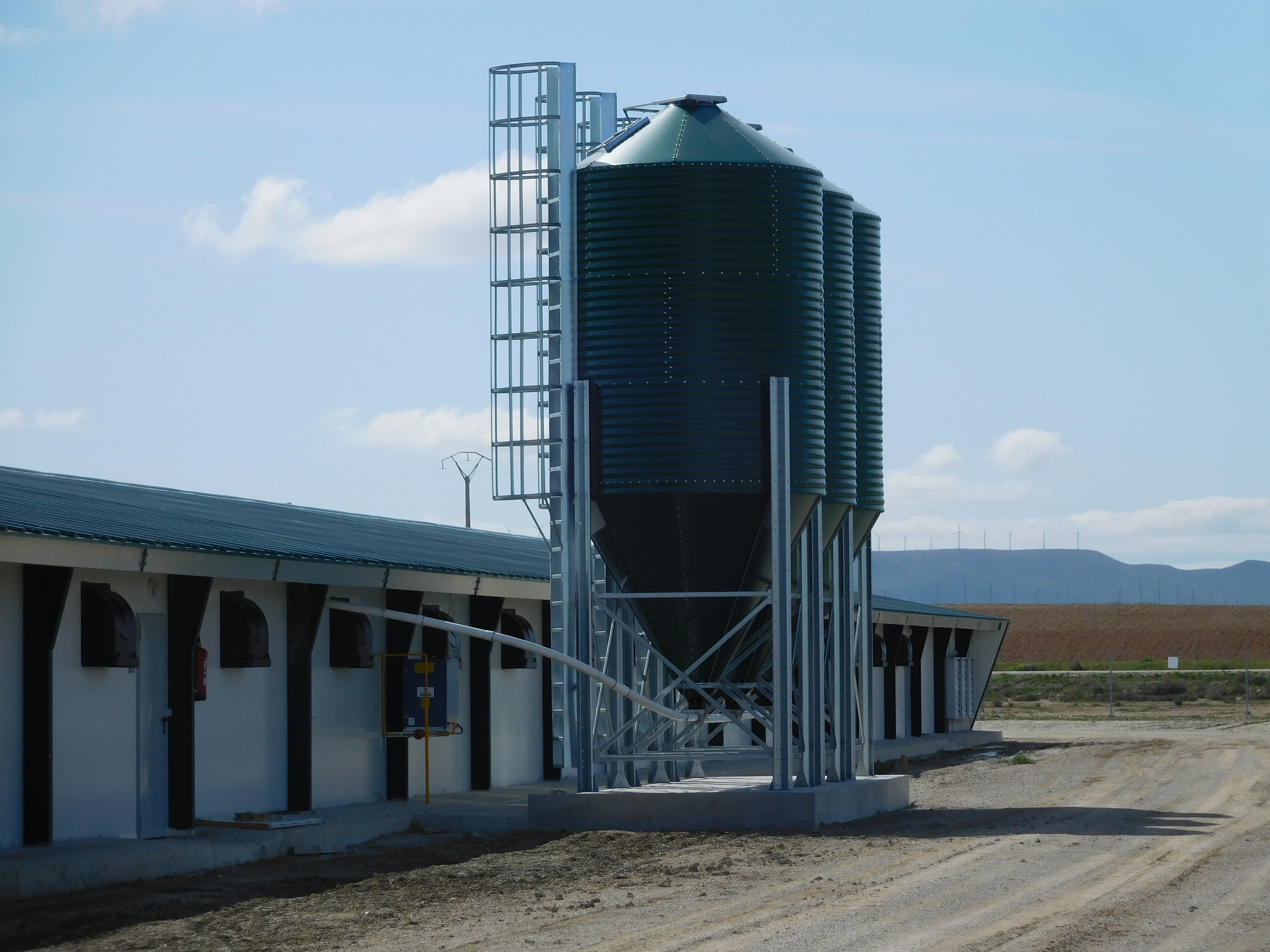 gandaria-nueva-granja-zaragoza-silos